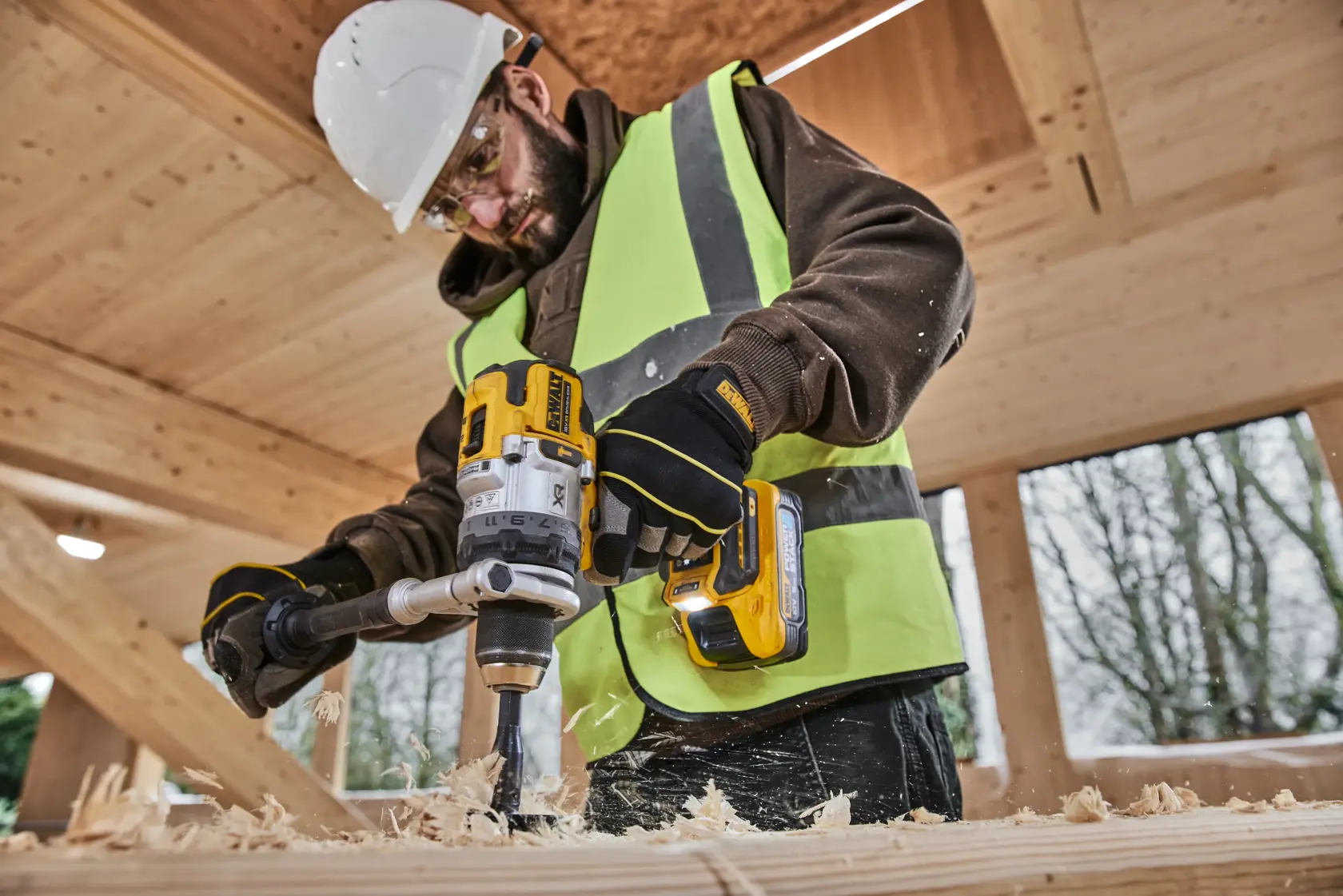 18V XR Premium kolborstfri borr-/skruvdragare med slag - 2 X 5.0 Ah POWERSTACK-batterier