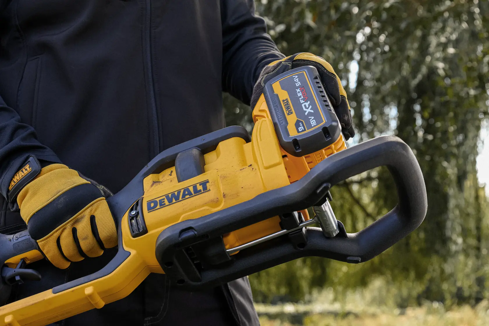 54V XR FLEXVOLT Multimaskin med trimmerenhet - 1x9Ah