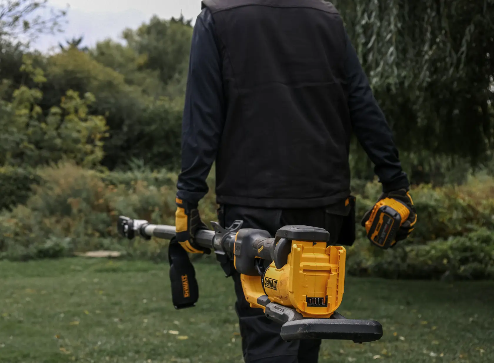 54V XR FLEXVOLT Multimaskin med trimmerenhet - 1x9Ah