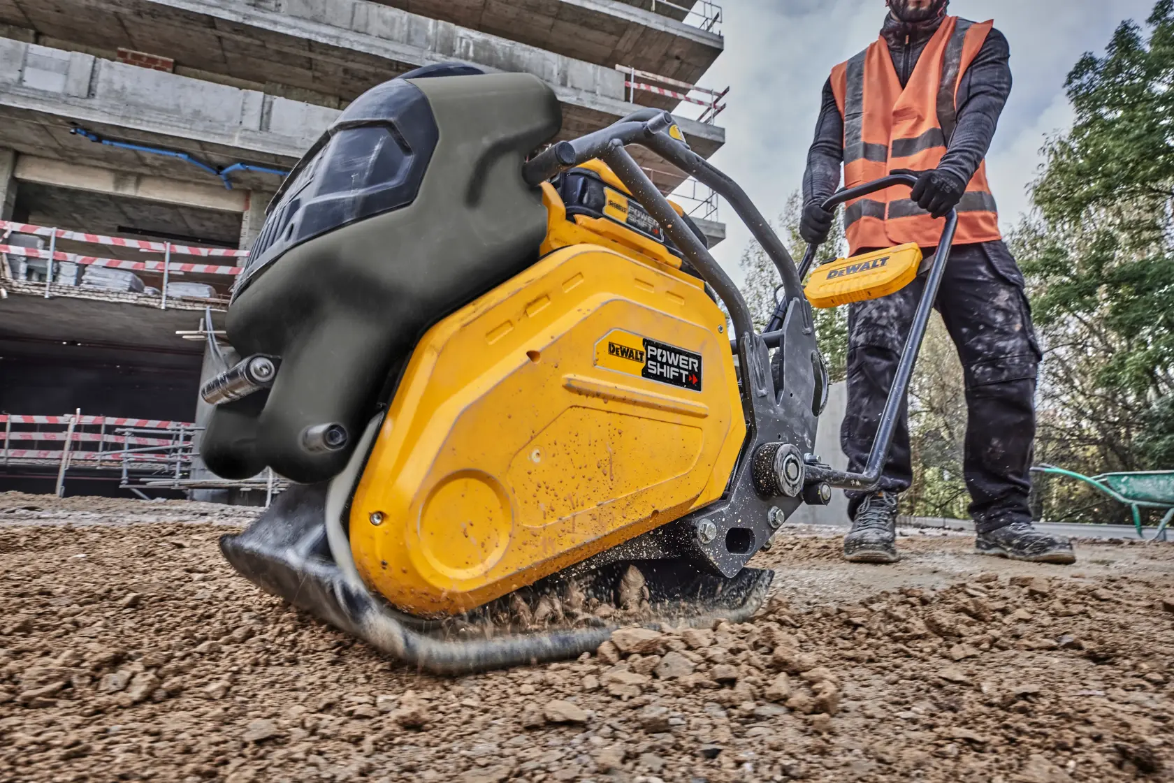 DEWALT POWERSHIFT 15KN Plattvibrator