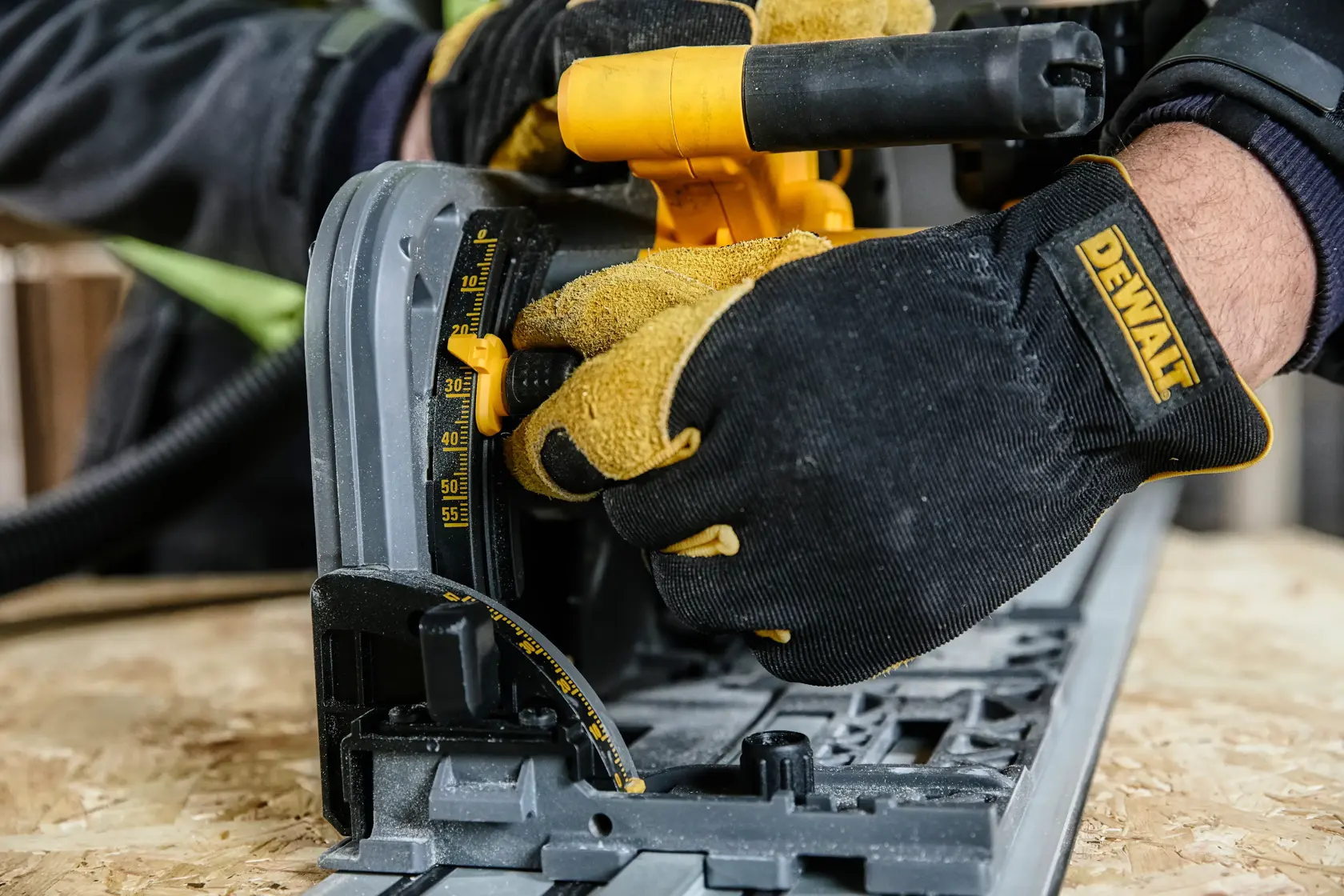 54V XR FLEXVOLT sänksåg (utan batteri)