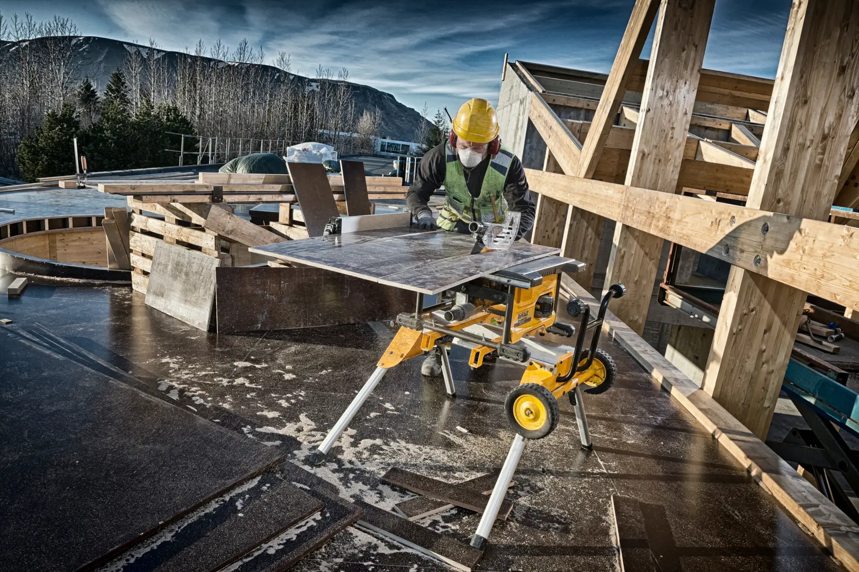 54V XR FlexVolt bordsåg (utan batteri)