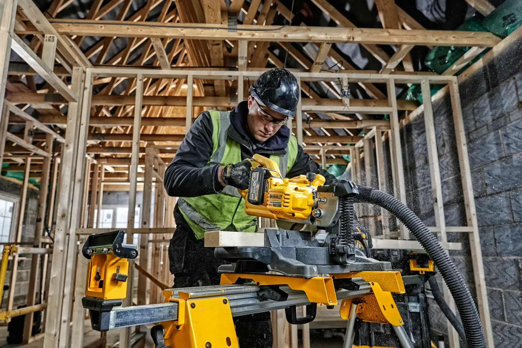 54V XR FlexVolt kap-/gersåg 216mm