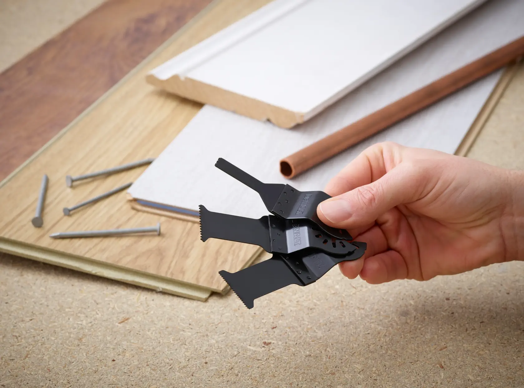Tillbehörsset till multitool med blad för trä, trä med spik, gips och PVC