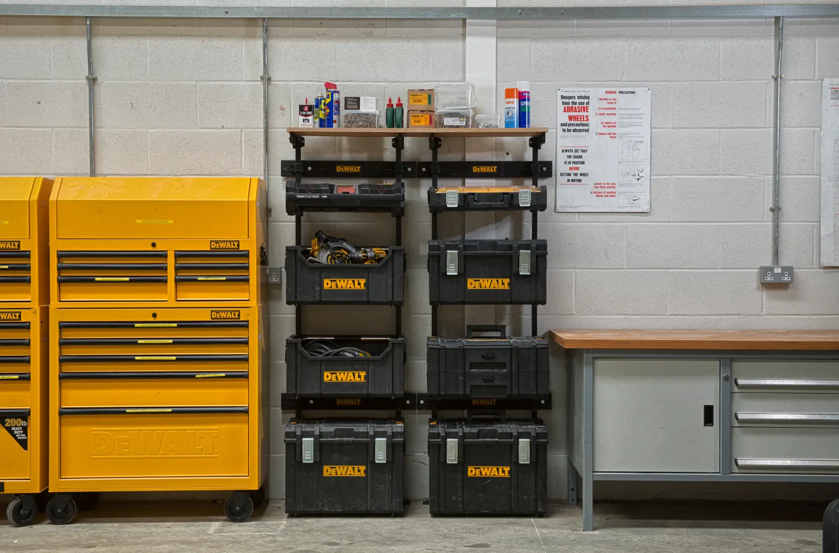 TOUGHSYSTEM® Verkstadshyllsystem